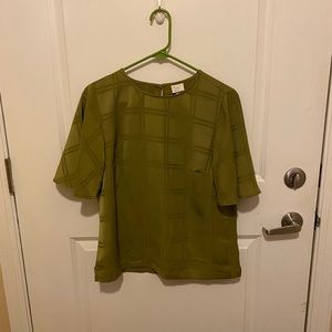 Cute chartreuse blouse!